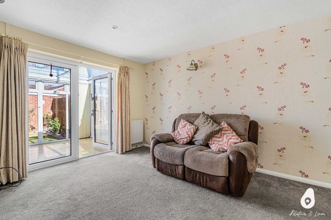 1 Shaw Close, Bicester, Oxfordshire photo 4