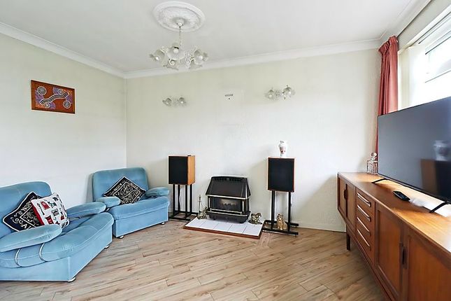 51, Hill Road, Benfleet photo 4