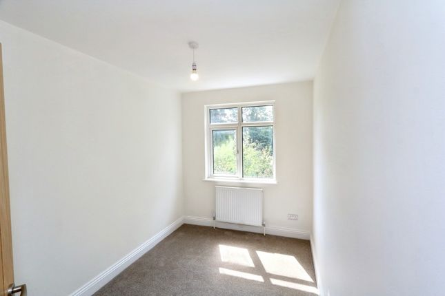 Burney Avenue, Surbiton photo 5