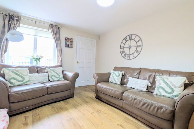 3 Hawthorn Drive, Merthyr Tydfil photo 2
