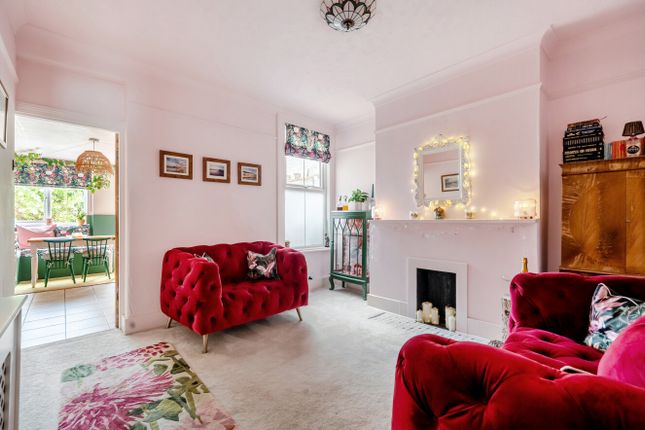 Fuchsia Cottage, 24, Archibald Road, West Sussex photo 4