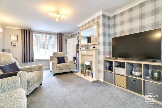 5, Broom Covert Road, Lichfield photo 4