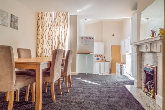 7 Lonsdale Terrace, Newcastle Upon Tyne photo 3