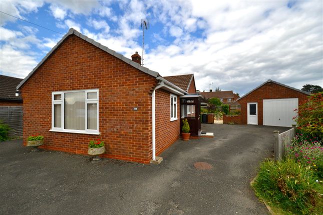 Thumbnail Bungalow for sale in Lindsey Avenue, Evesham