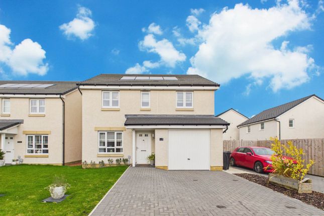 4-bed house on 9, Westhill Drive, Motherwell, £300,000