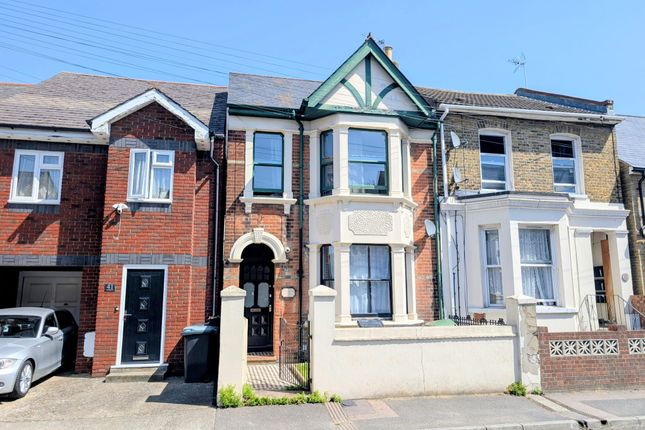 43 Darnley Street, Gravesend photo 2