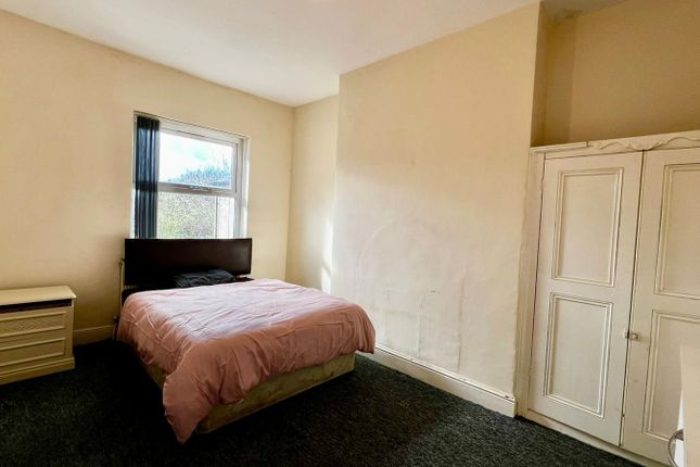 1-bed house on 17, St. Peters Road, Birmingham, £50/mo
