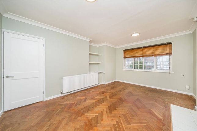 70, Effingham Road, Surbiton photo 2
