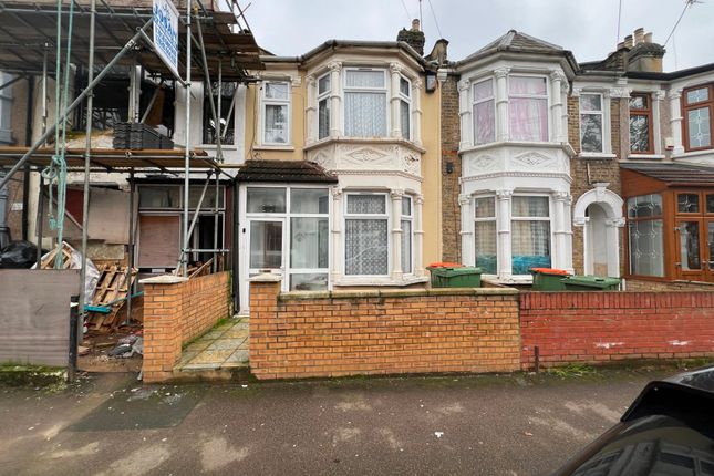 Terraced house for sale in Jedburgh Road, London
