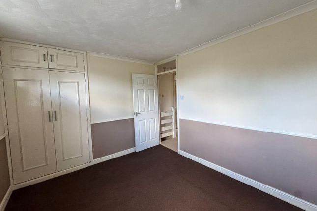 11, Cooling Close, Maidstone photo 4