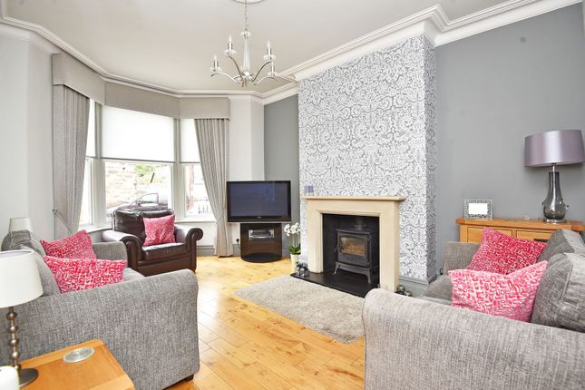 3 Duchy Avenue, Harrogate photo 3