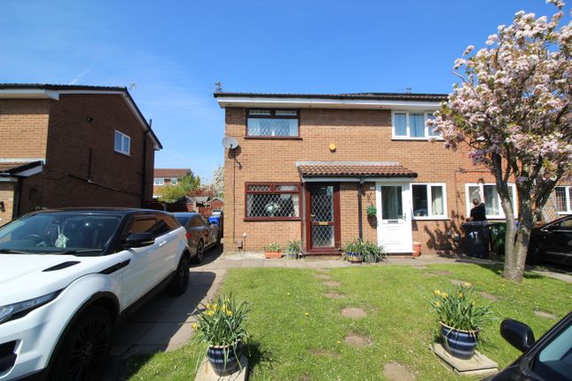 2 bed semi-detached house to rent in Kestrel Avenue, Audenshaw, Manchester M34