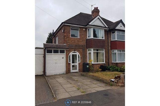 Semi-detached house to rent in Woodlands Farm Road, Birmingham