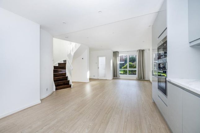 Property to rent in Vane Close, Hampstead, London