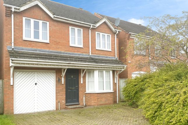Thumbnail Detached house for sale in Lark Vale, Aylesbury