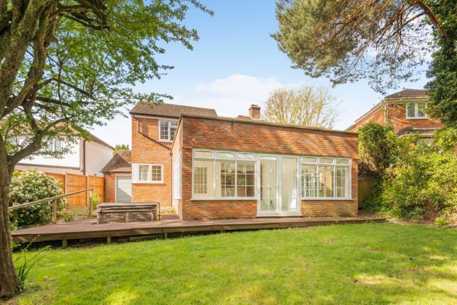 Little Struan, 41, Woodhill Avenue, Buckinghamshire photo 3