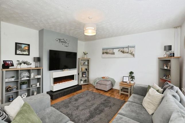 9, Trentside Road, Stoke-on-Trent photo 2