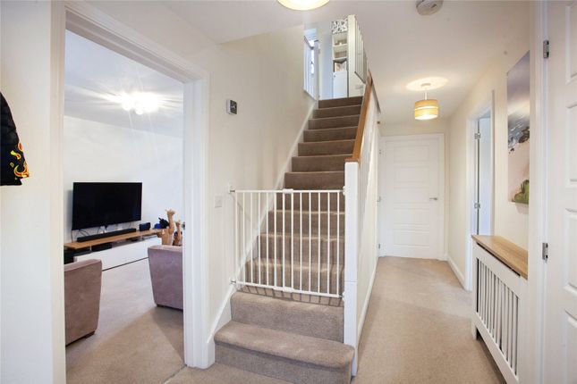 50, Beckwith Grove, Rotherham photo 3