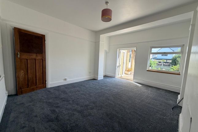 Park Ave, Park Avenue, Porthcawl photo 3