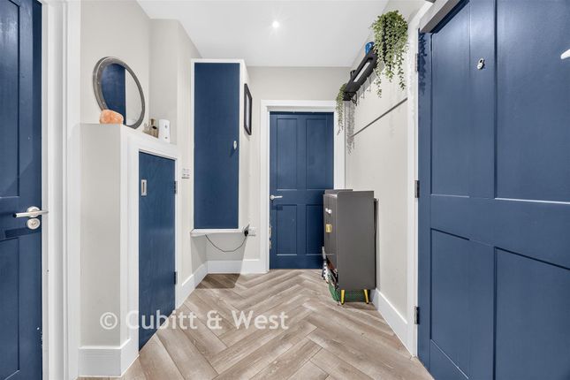 Kyle Court, Woodcrest Road, Purley photo 2