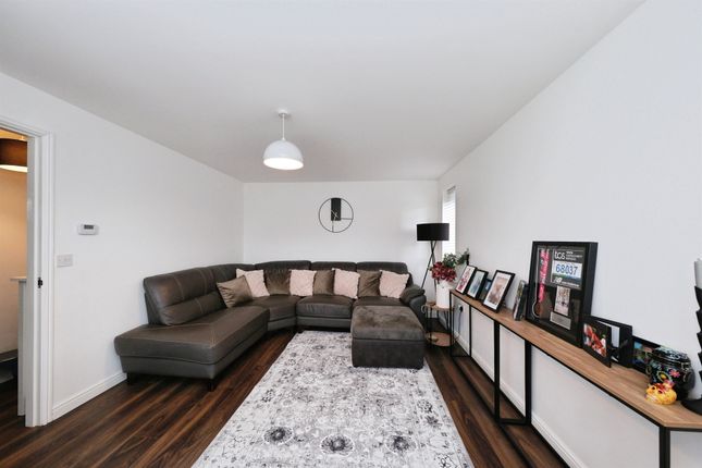 1, Wright Drive, Doncaster photo 2