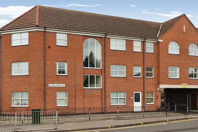 Thumbnail Flat for sale in Victoria Road East, Leicester