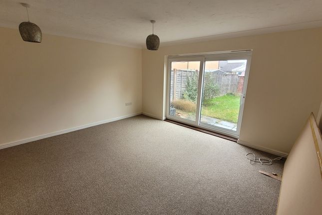 10, Helsinki Way, Dereham photo 4