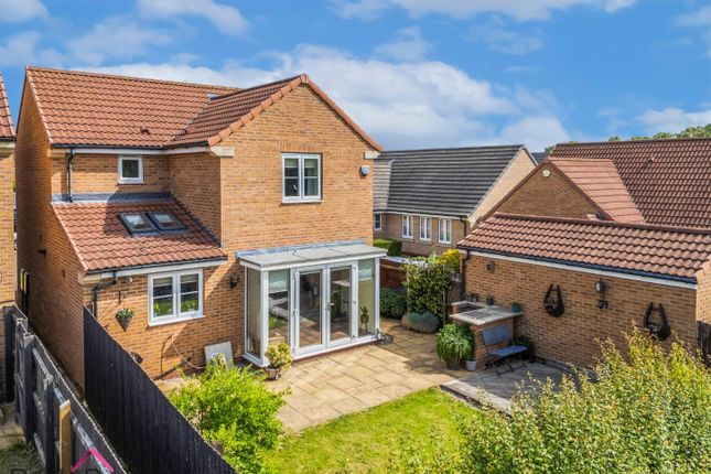 18, Fryston View, Leeds photo 4