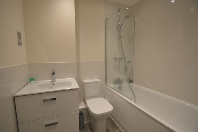 41 Empire House, Bessemer Road, Welwyn Garden City photo 4