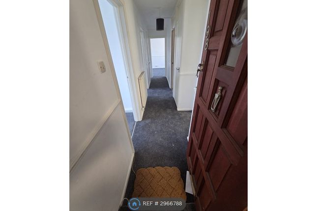 Turpin Avenue, Romford photo 5