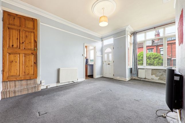 6, Woodside Place, Leeds photo 4