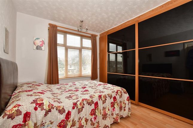 Terraced house for sale in Perth Road, Ilford, Essex
