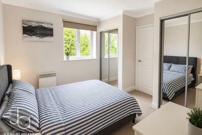 33, Propelair Way, Colchester photo 4