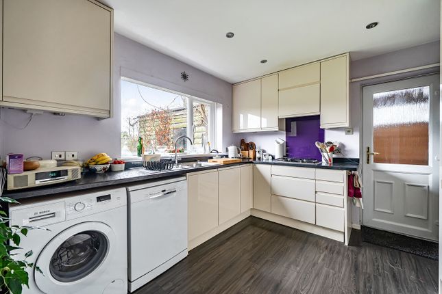 15, Scots Drive, Berkshire photo 2