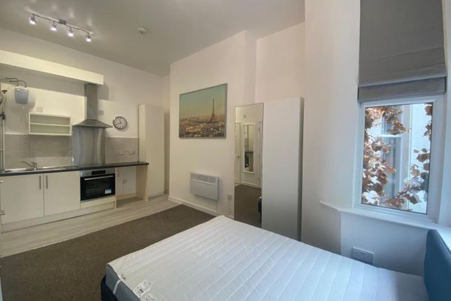 Apt 4, 17, Greenheys Road, Liverpool photo 3