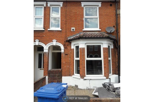 Thumbnail Terraced house to rent in Kitchener Road, Ipswich