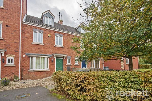 87, Kennington Oval, Stoke on Trent photo 3