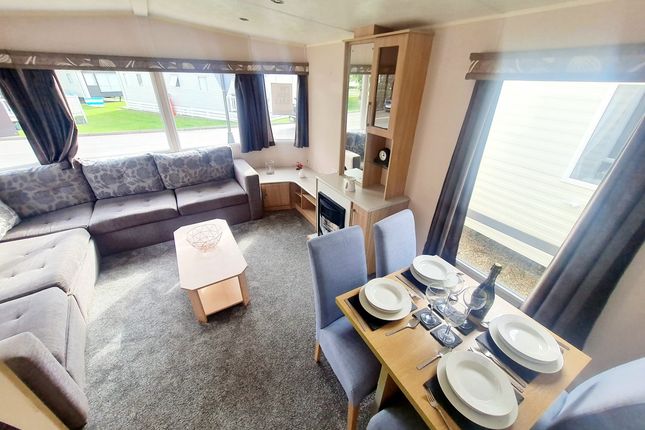 3-bed caravan on Dovercourt Holiday Park, Harwich, £19,995