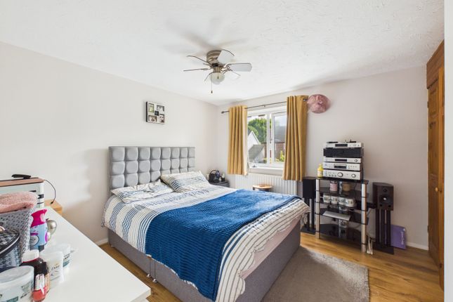 39 Clydesdale Road, Whiteley, Fareham photo 4