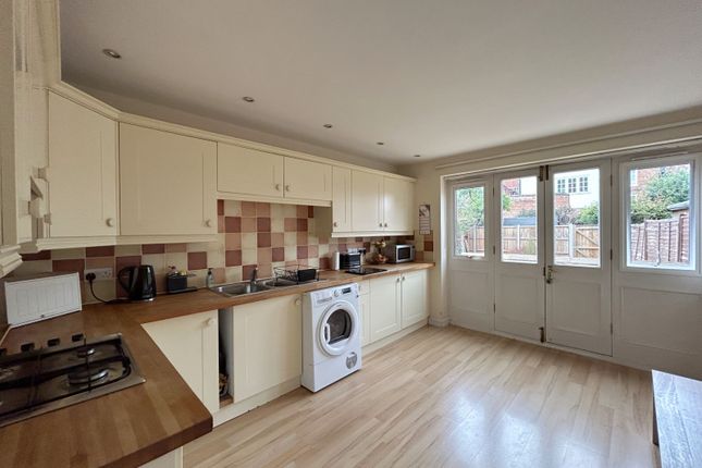 Town house for sale in Swilgate Road, Tewkesbury