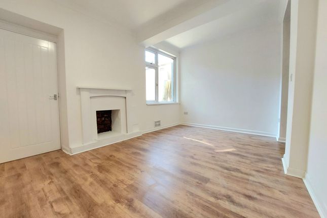 7 Rockfield Terrace, Neath photo 2
