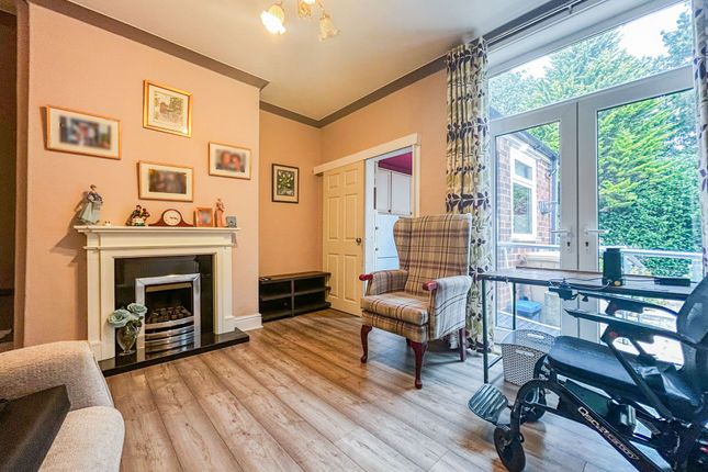 6 Danesbury Road, Bolton photo 2
