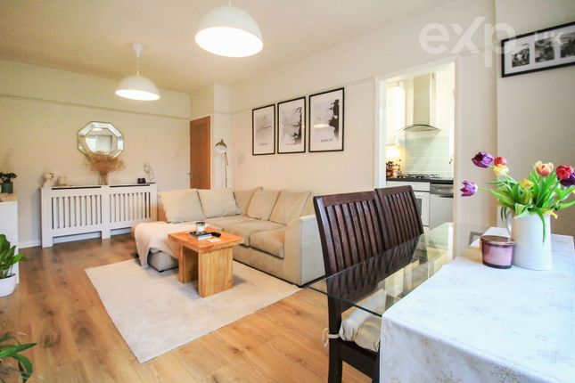 13, Burnham Road, Sidcup photo 4