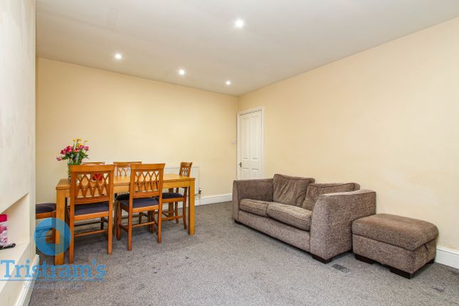 37, Fletcher Road, Nottingham photo 4