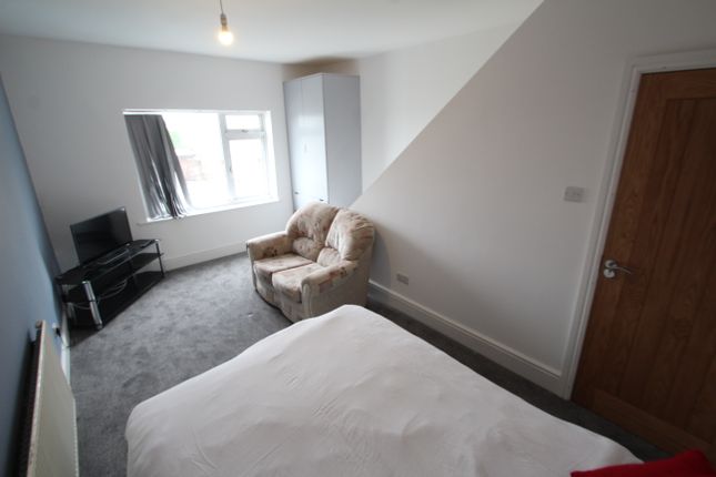 Room To Rent In Whitehill Road Ellistown Coalville Le67