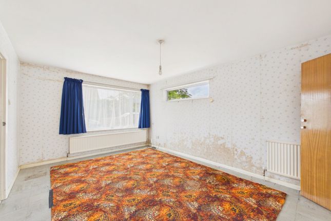9, Beech Close, Kent photo 3