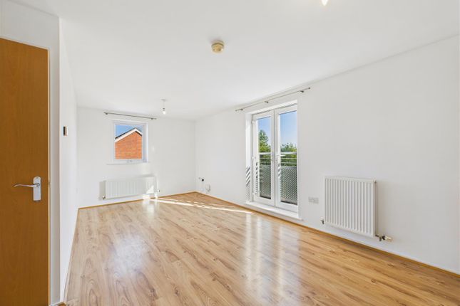 86, Pickering Grange, Brough photo 4