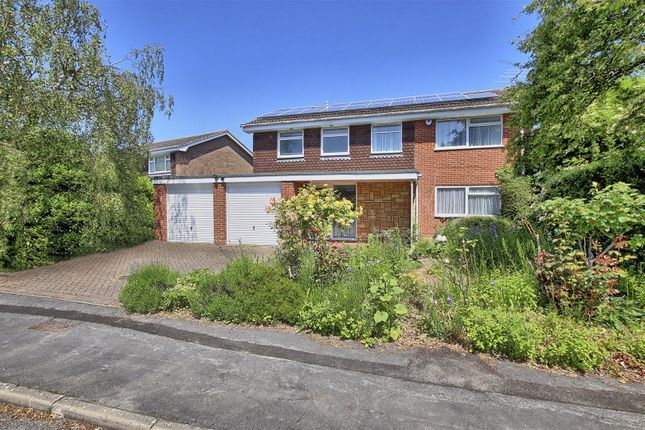 Thumbnail Detached house for sale in Wootton Way, Cambridge