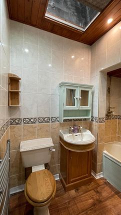 21, St. Ives Road, Blackburn photo 4