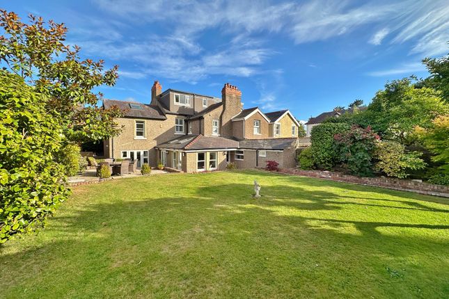 20 Hillside Road, Wirral photo 4